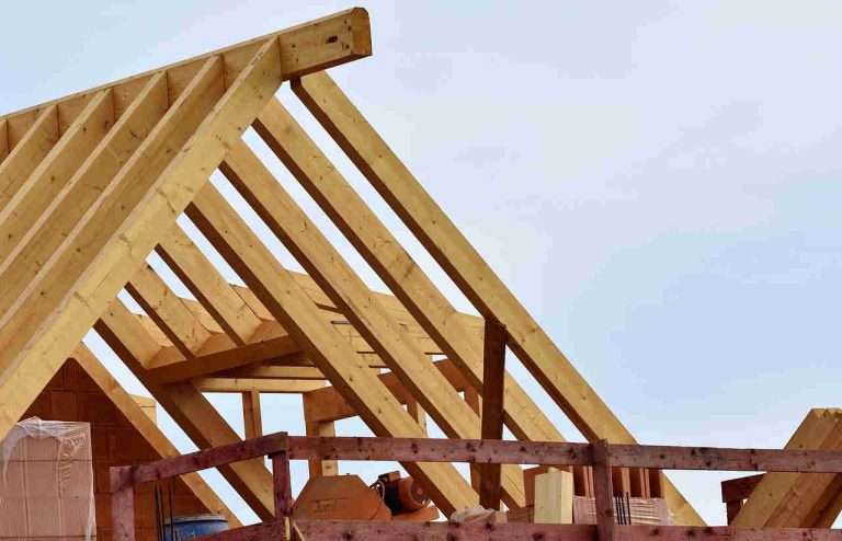 What To Expect During a Roof Installation Process