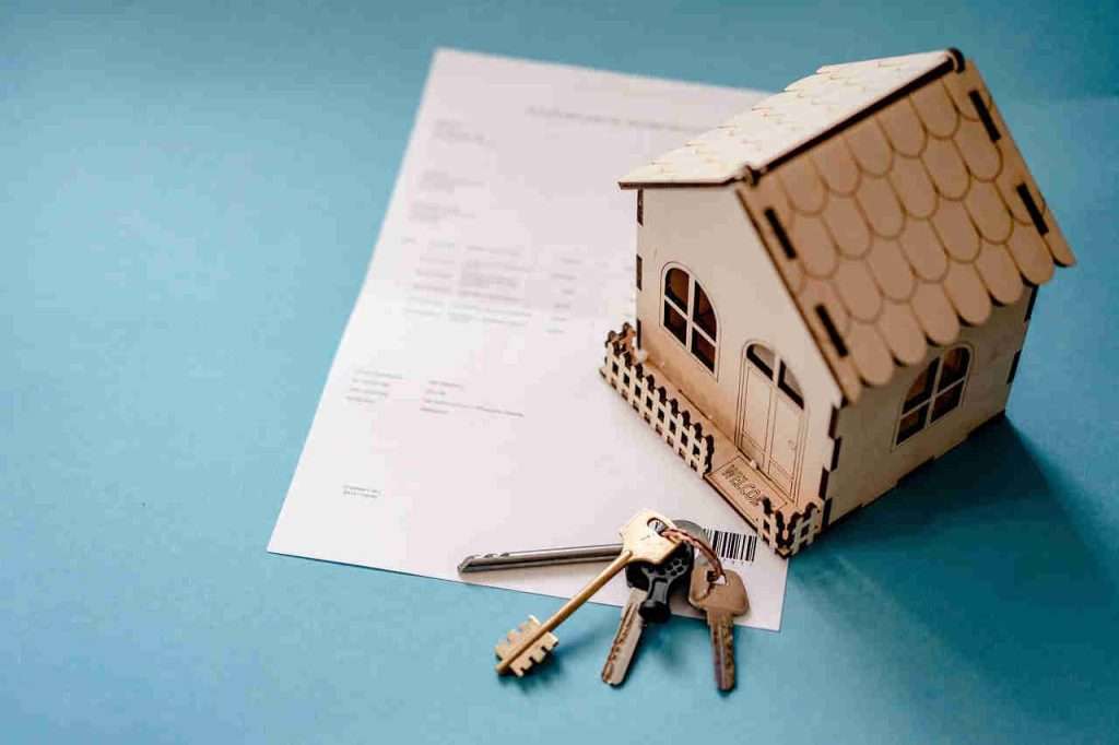 how a new roof boosts home value