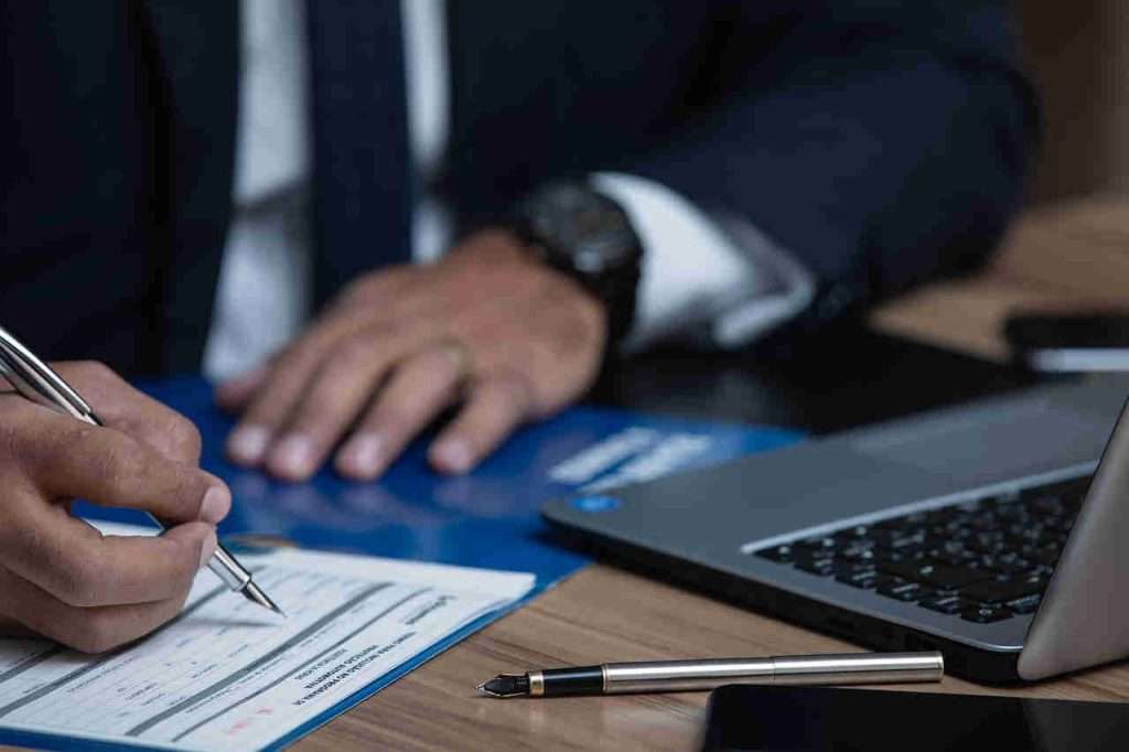 roofing permits and regulations in Abbotsford